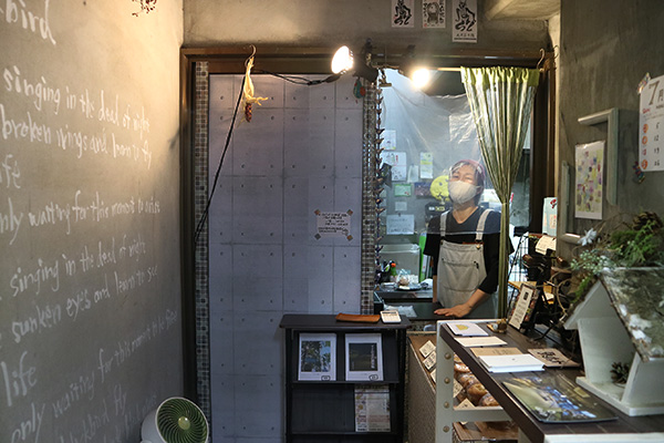 クロツグミ@沼津の焼き菓子店